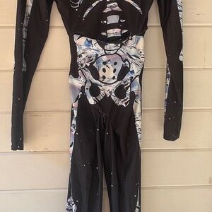 Blue and white skeleton onesie DIA outfit